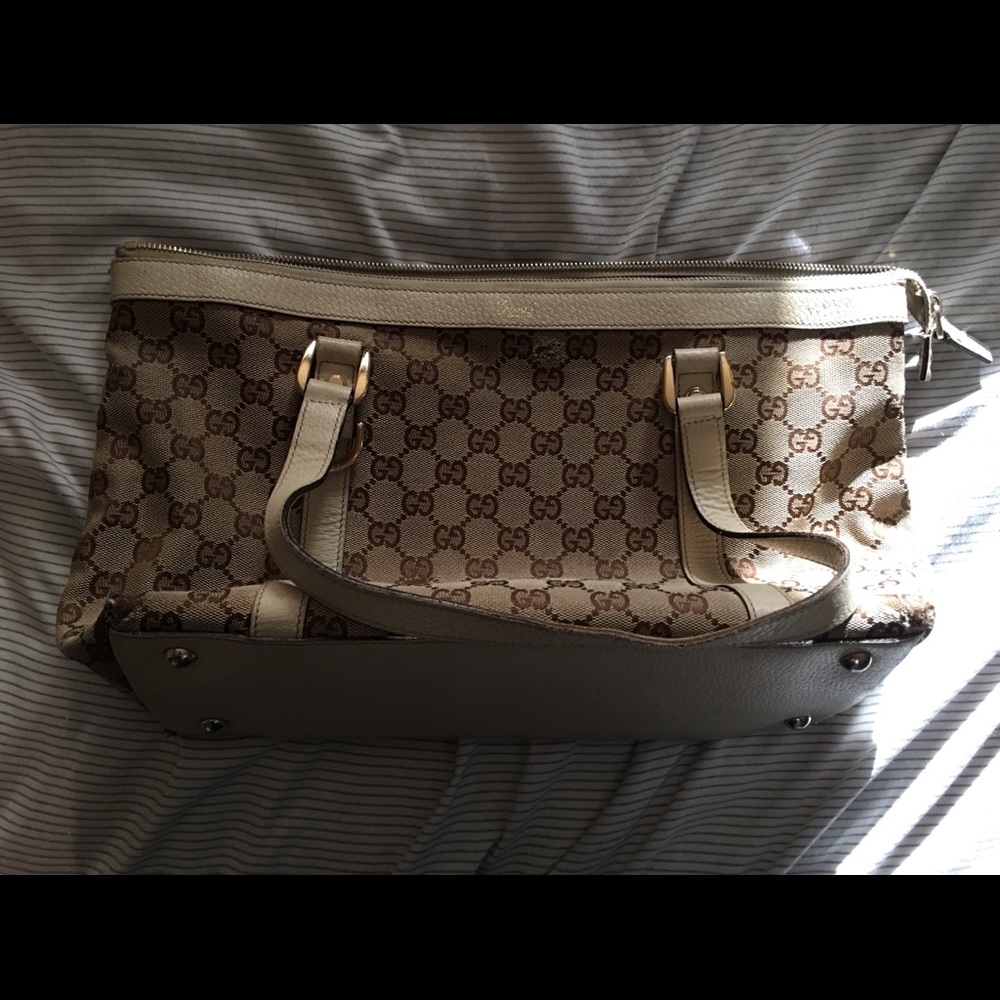 Gucci purse